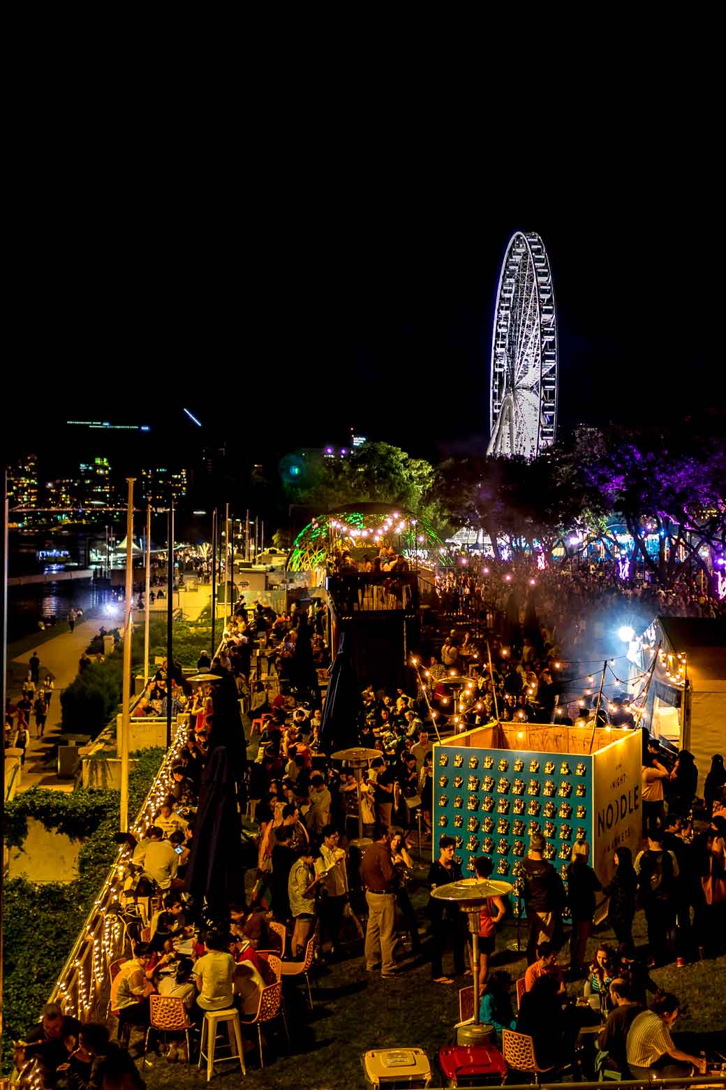 Brisbane Noodle night market from the bridge